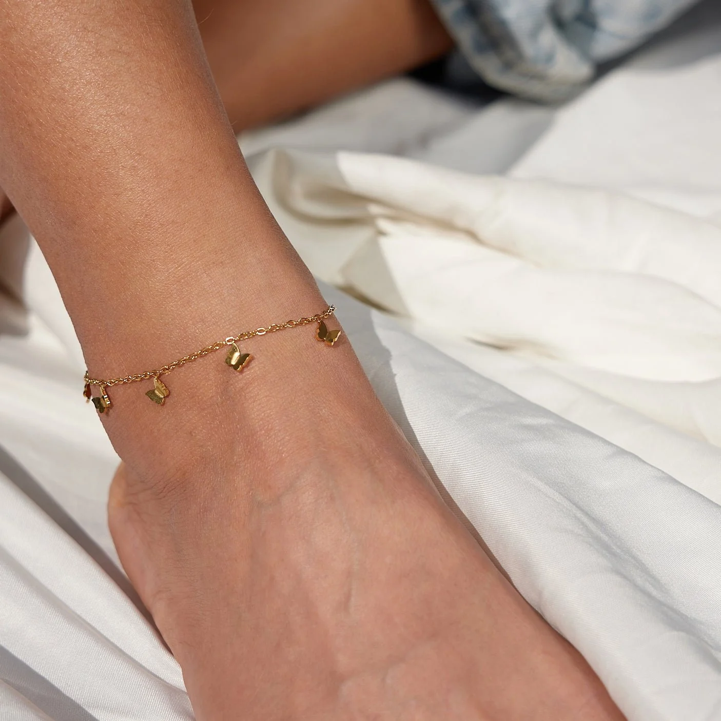 Dangling Butterfly Anklet - Image 3