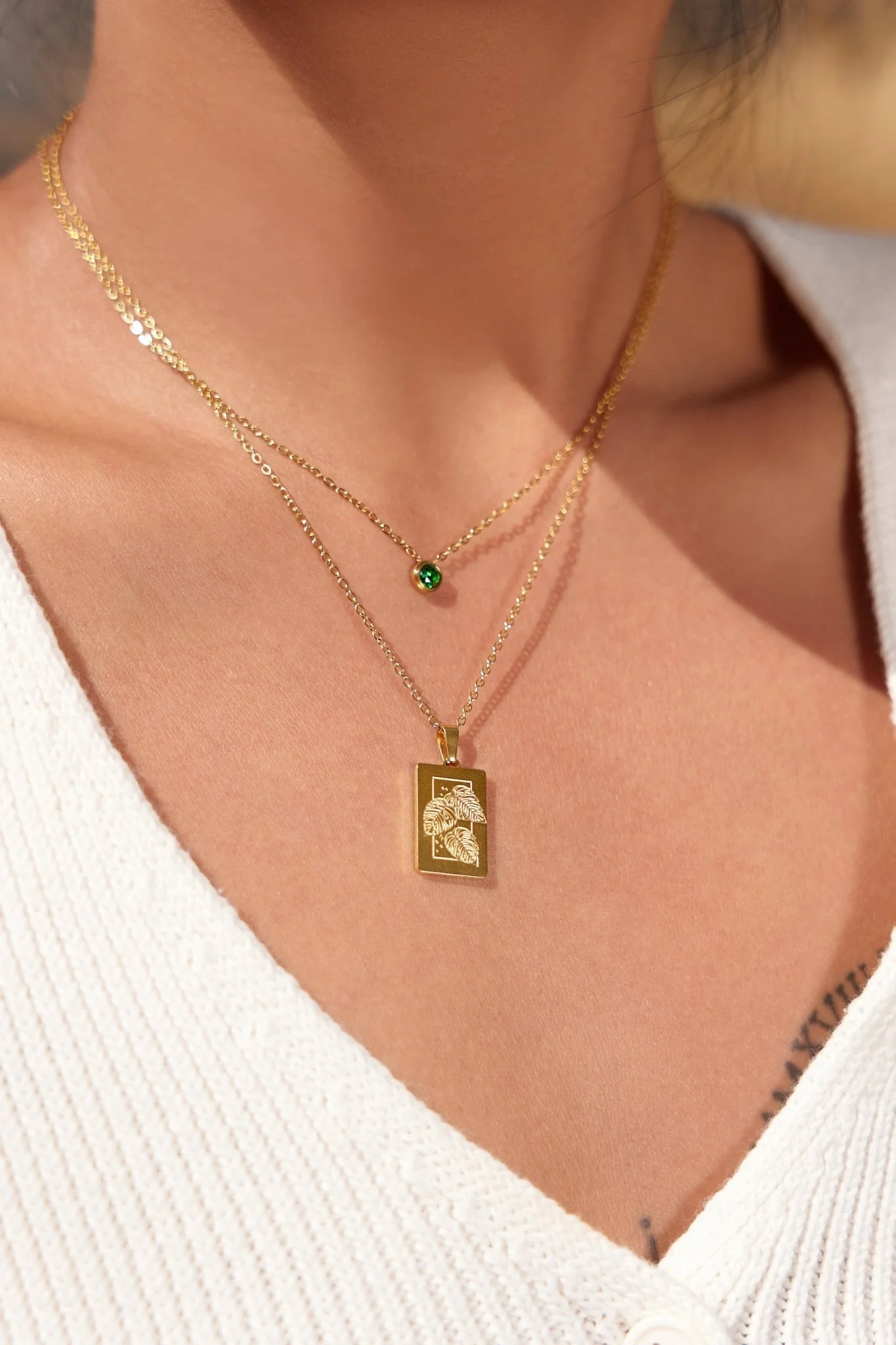 Green Single Gem Necklace in Gold - Image 2