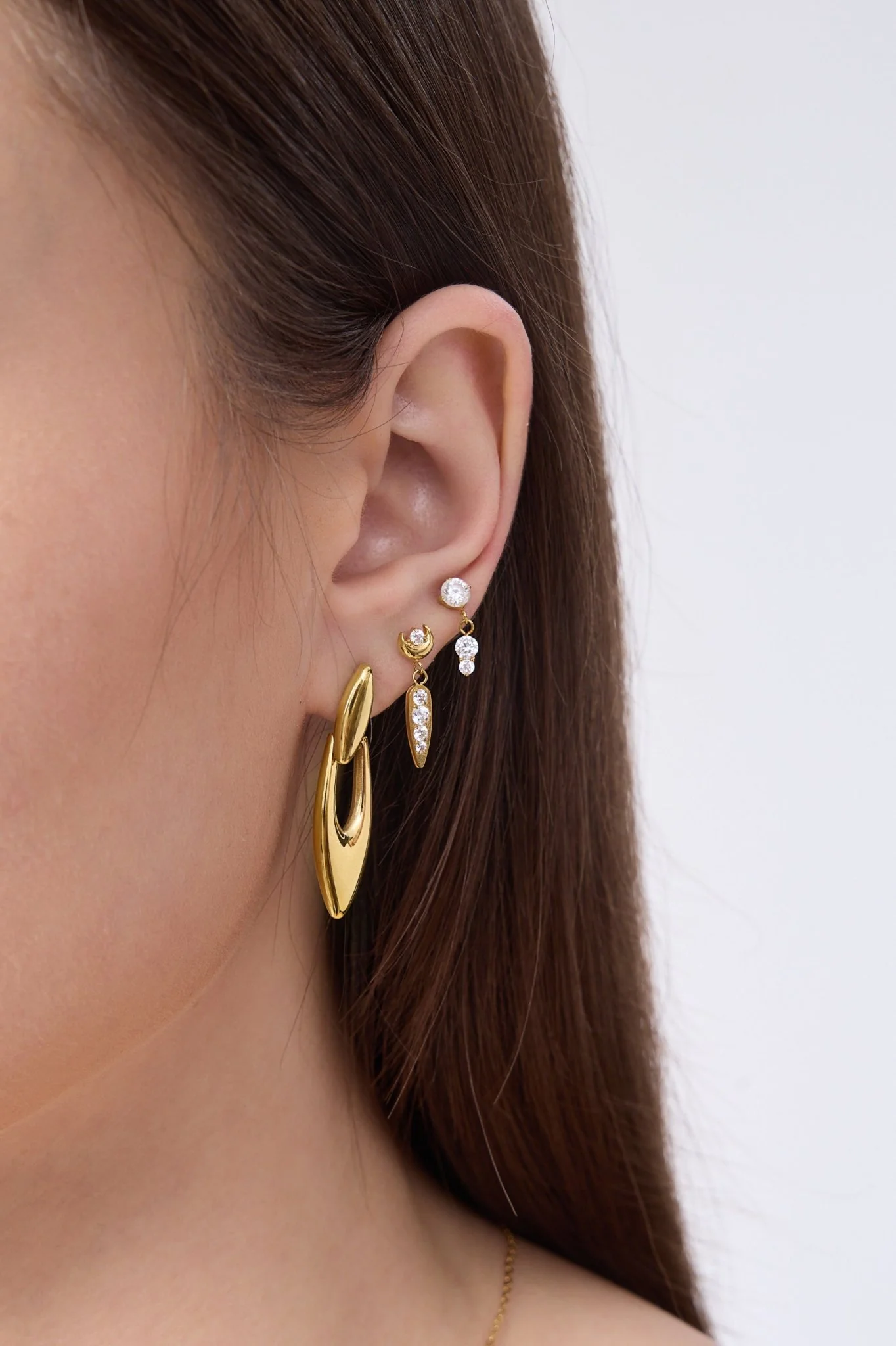 Moonlight Titanium Flat Back Stud (Single) - Image 3