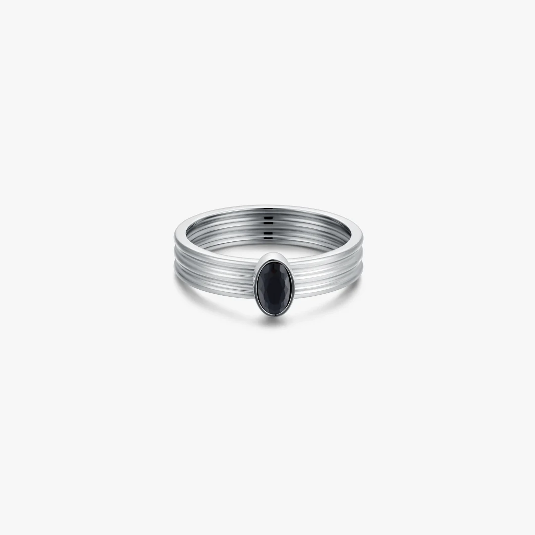 Oval Black Gem Ring - Image 5